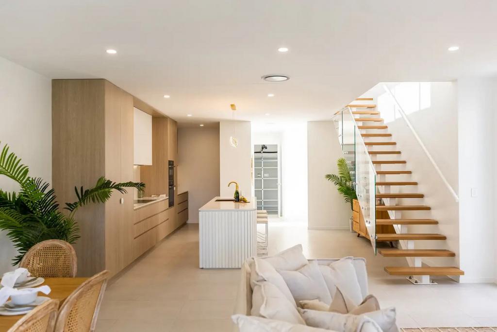 22a Mallard Ave, Paradise Point, QLD 4216