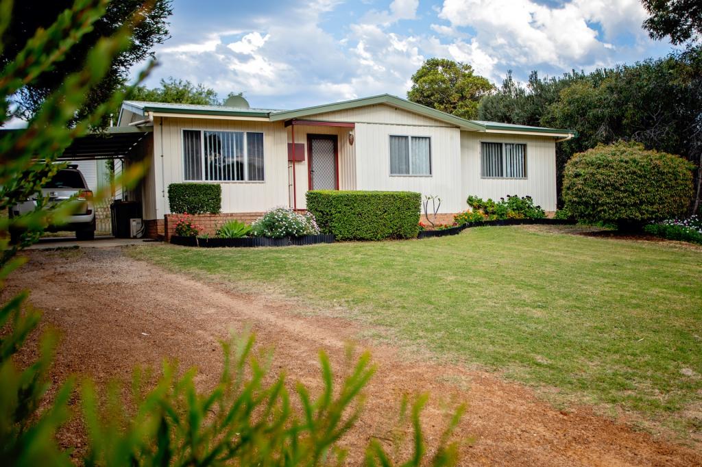 31 Raglan St, Hopetoun, WA 6348