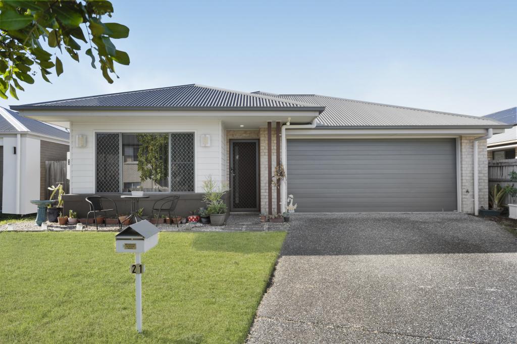 21 CASCADE ST, PIMPAMA, QLD 4209