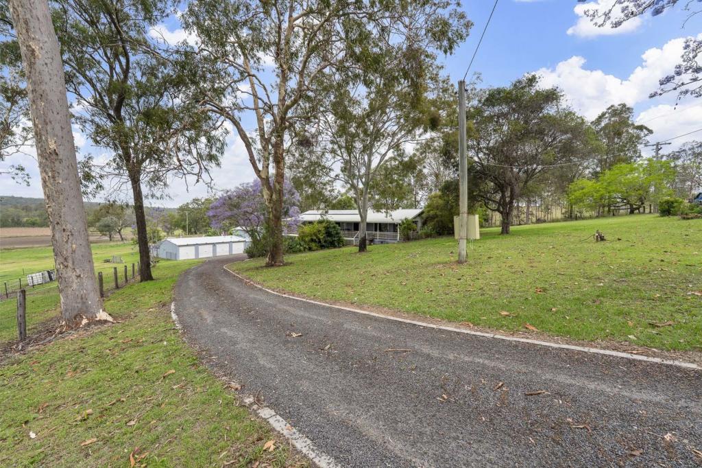 702 Murphys Creek Rd, Upper Lockyer, QLD 4352