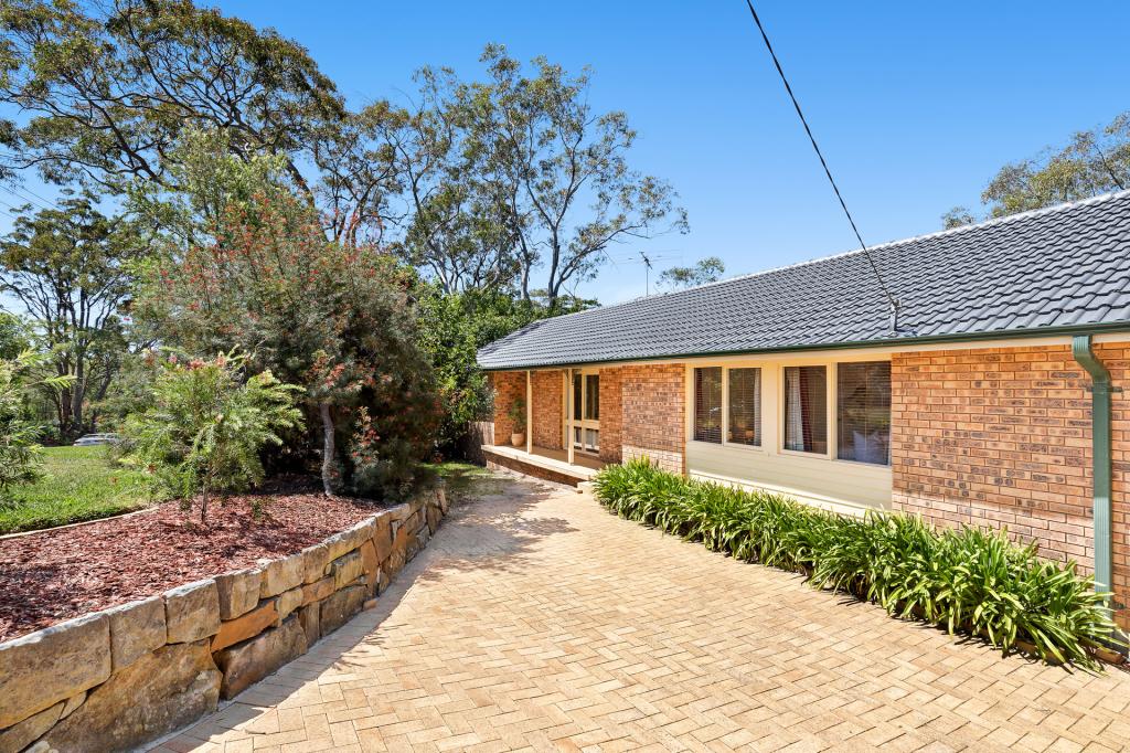 4 Binya Cl, Hornsby Heights, NSW 2077