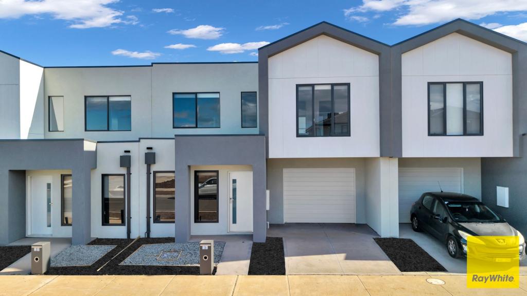 14 Attraction Way, Mambourin, VIC 3024