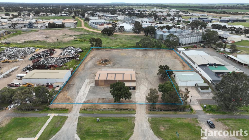 28 Hamilton Rd, Horsham, VIC 3400