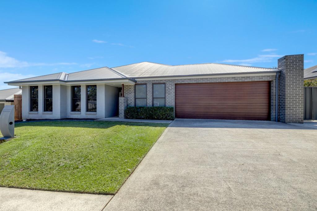 95 Capital Dr, Thrumster, NSW 2444