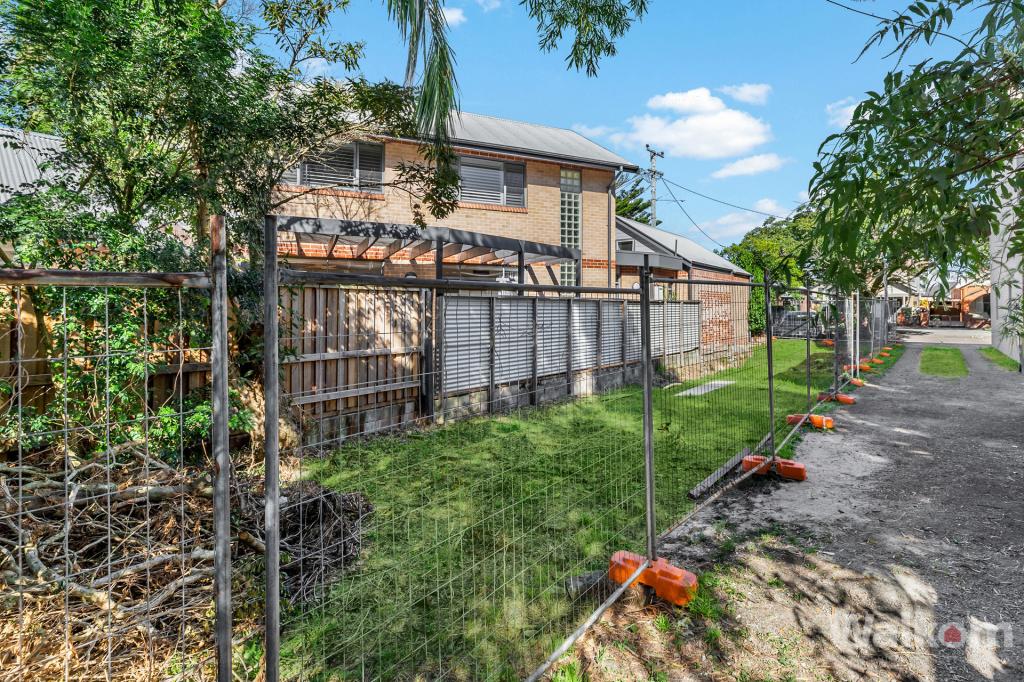 74 PARRY ST, COOKS HILL, NSW 2300