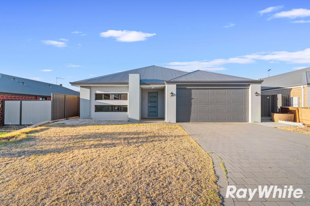 21 Langley St, Lakelands, WA 6180
