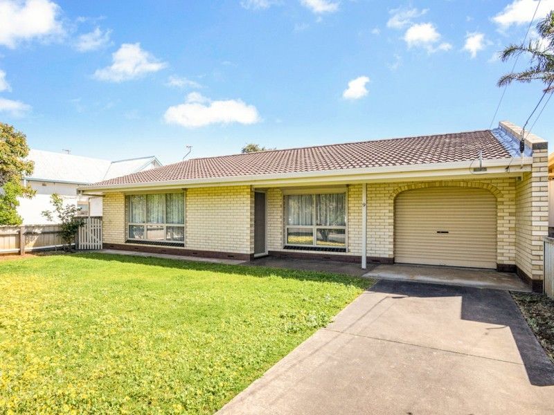 9 Leworthy St, Victor Harbor, SA 5211