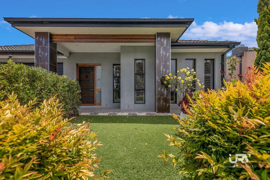 10 Spirited Cct, Craigieburn, VIC 3064