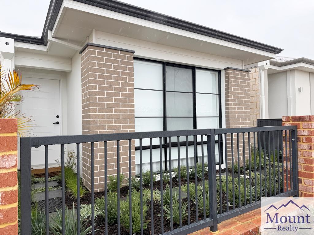 12 Coolwind Way, Treeby, WA 6164