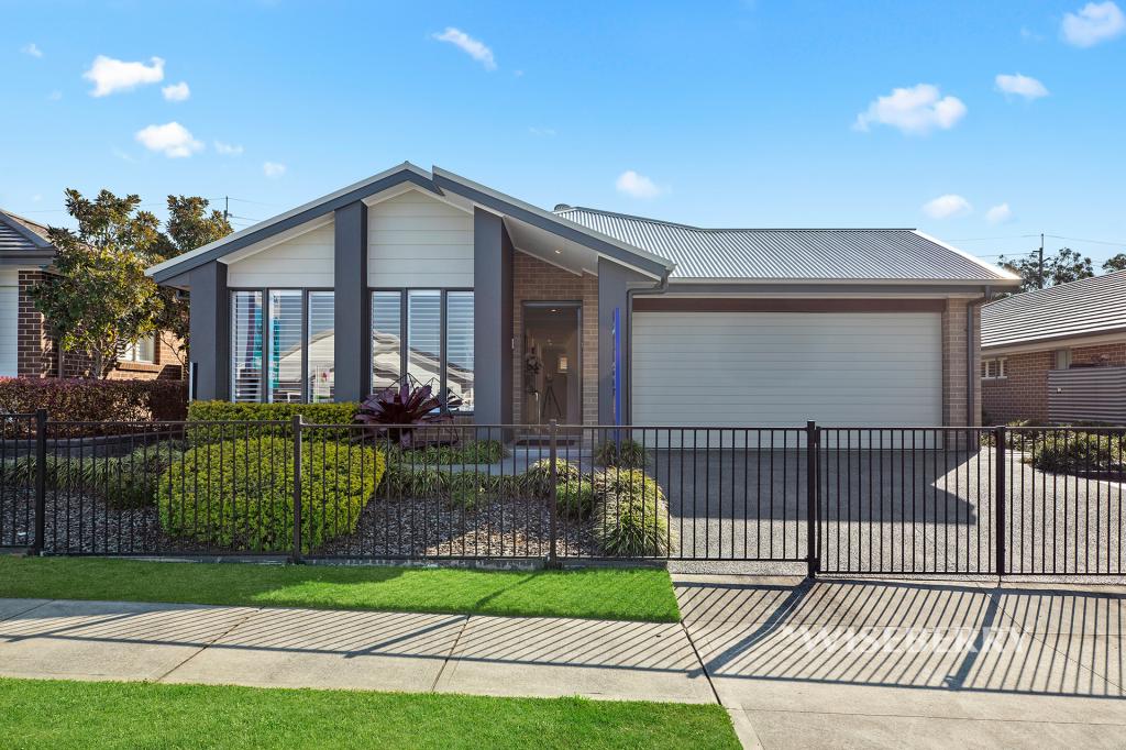 14 Scarlett St, Hamlyn Terrace, NSW 2259