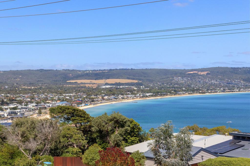 8 Ellerina Rd, Mount Martha, VIC 3934