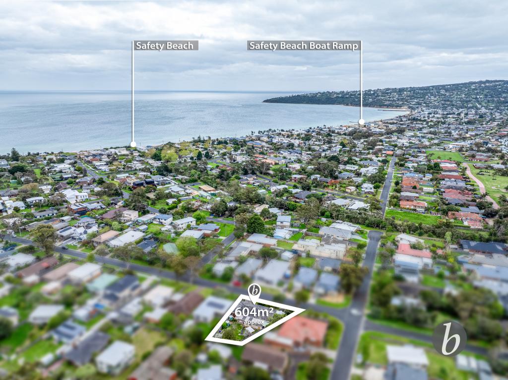 28 Dale Ave, Safety Beach, VIC 3936