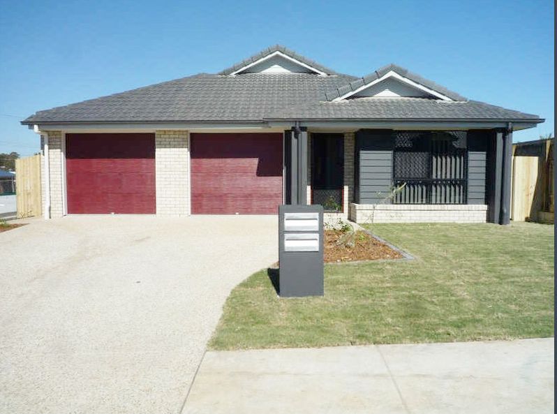 1/23 BLUEGRASS CT, HILLCREST, QLD 4118