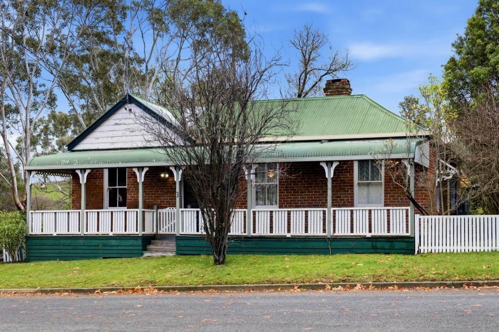 3 Leake St, Bowning, NSW 2582