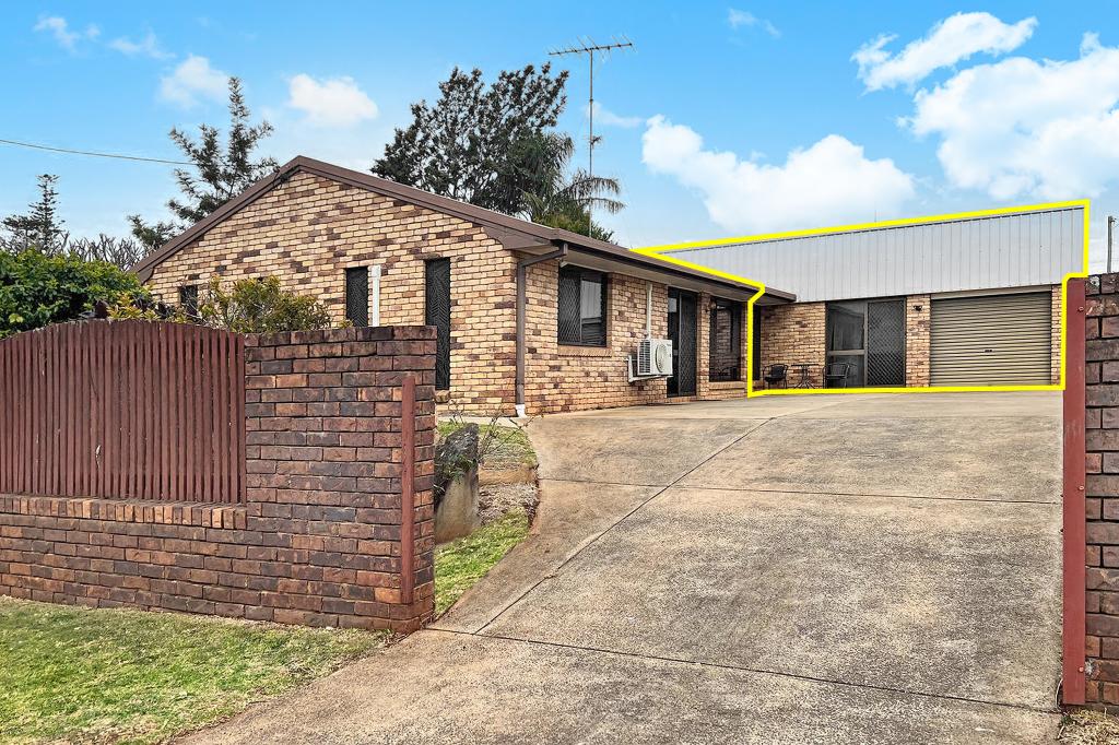 2/72 Hursley Rd, Newtown, QLD 4350