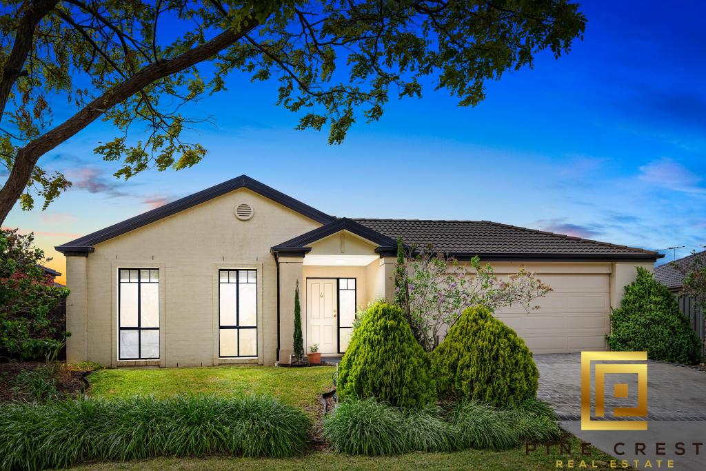 29 Maclarens Cl, Manor Lakes, VIC 3024