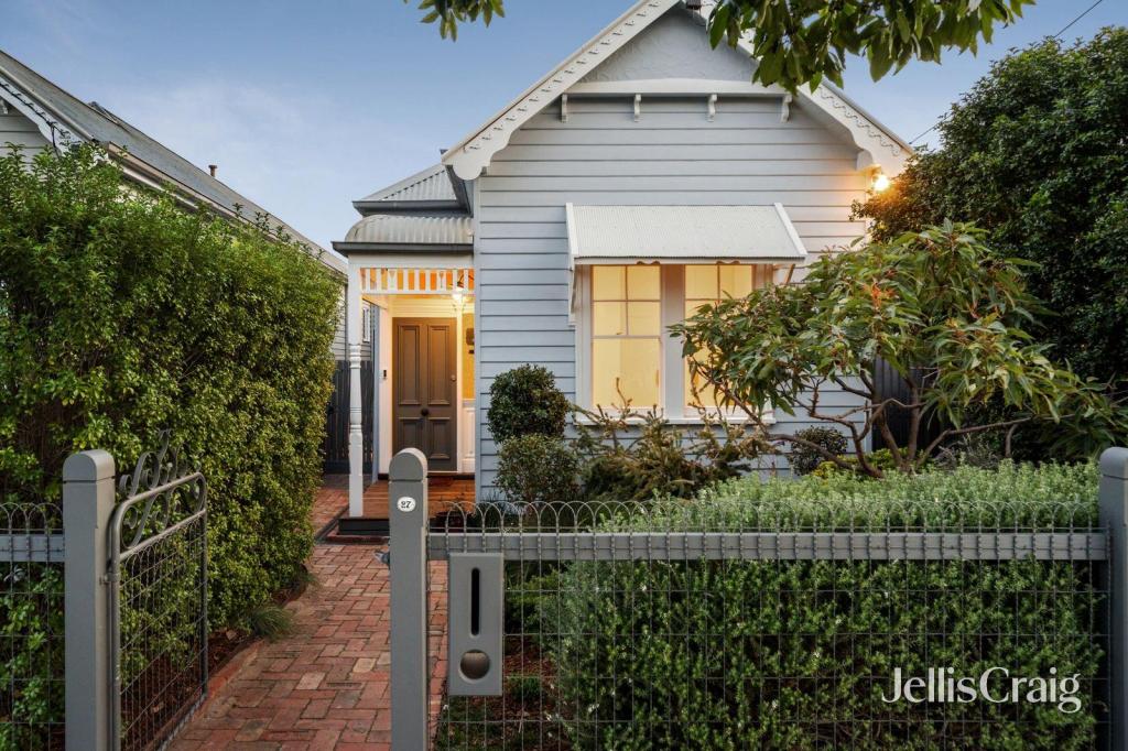 27 Shaftesbury Pde, Thornbury, VIC 3071
