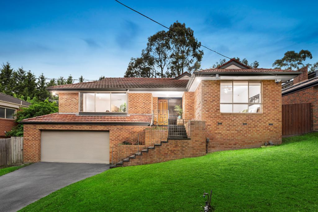 38 Wellington Park Dr, Warranwood, VIC 3134