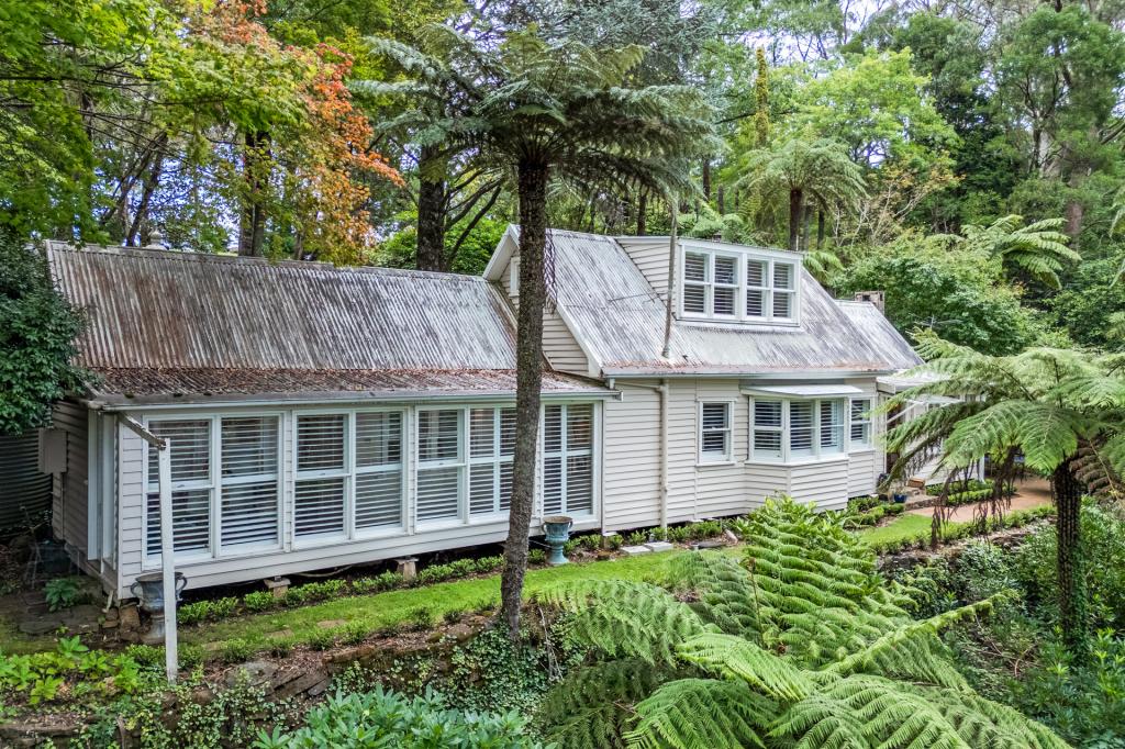 17-21 Wynnes Rocks Rd, Mount Wilson, NSW 2786