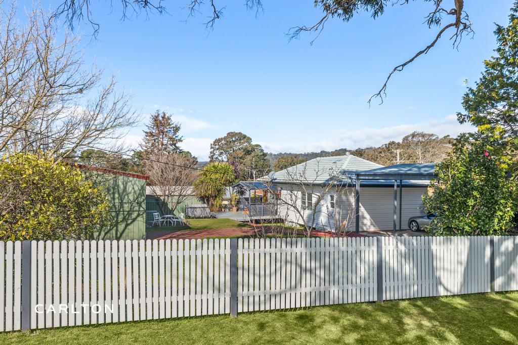 3 Currockbilly St, Welby, NSW 2575