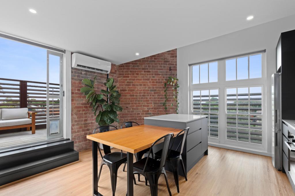 12/209 Melbourne Rd, Rippleside, VIC 3215