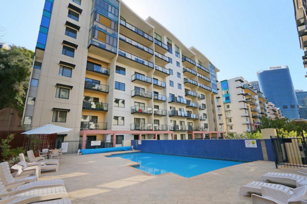 45/118 MOUNTS BAY RD, PERTH, WA 6000
