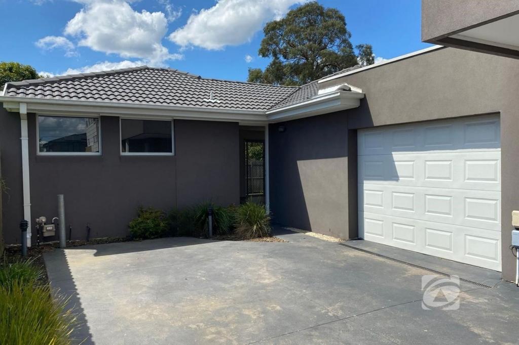 4/13 GRANDVIEW AVE, DANDENONG, VIC 3175