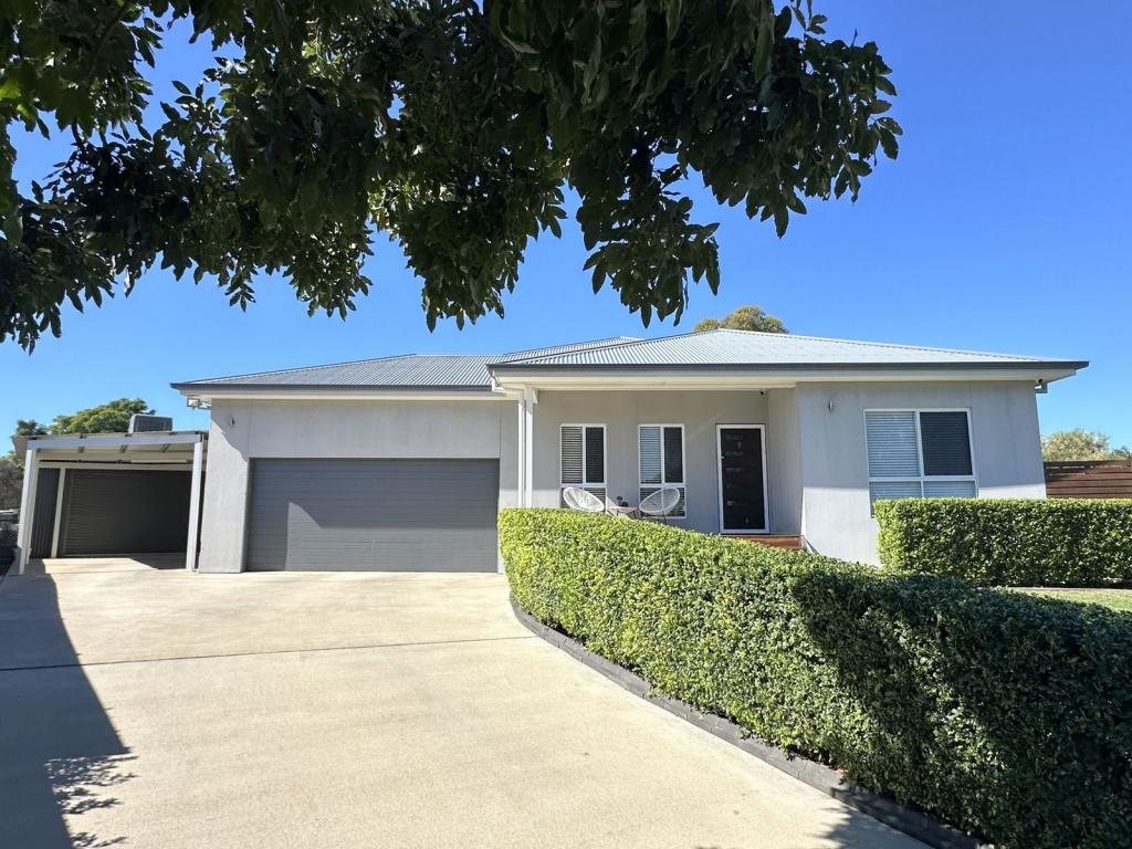 13 Olive Cres, Moree, NSW 2400