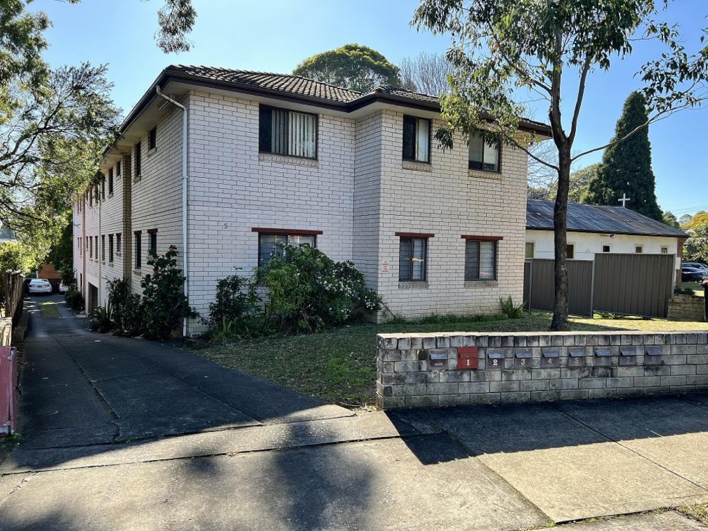 3/5 Edwin St, Regents Park, NSW 2143