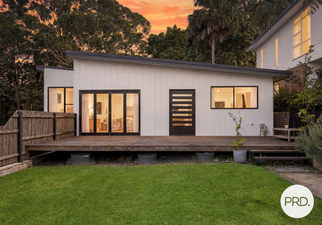 31 Armagh Pde, Thirroul, NSW 2515
