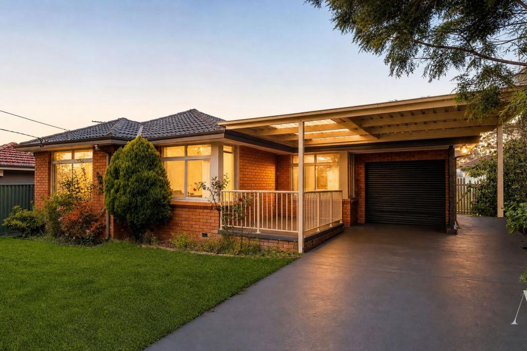 16 Thomas St, Picnic Point, NSW 2213