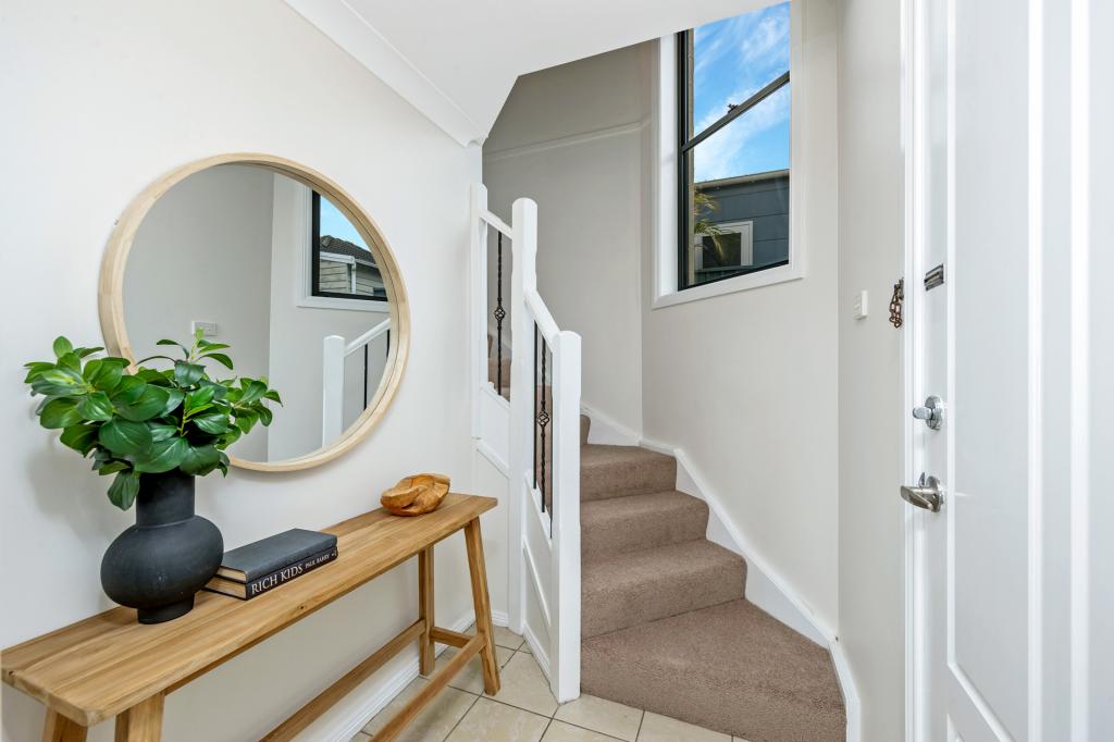 2/5 Date St, Adamstown, NSW 2289