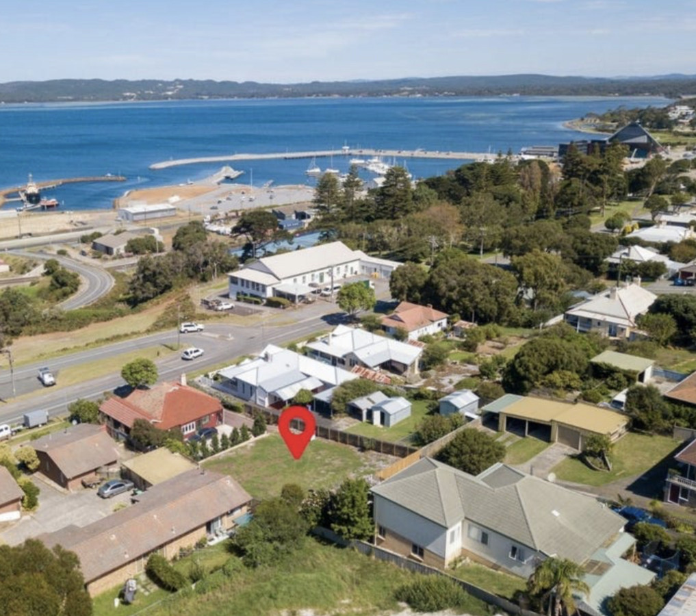 102A BRUNSWICK RD, PORT ALBANY, WA 6330