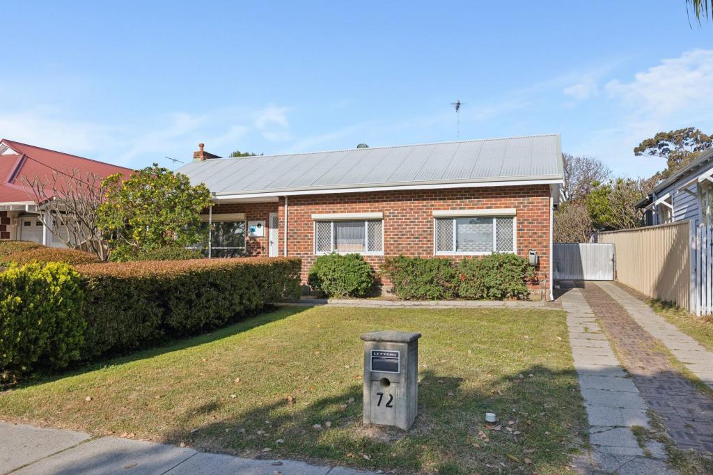 72 Murray Rd, Bicton, WA 6157