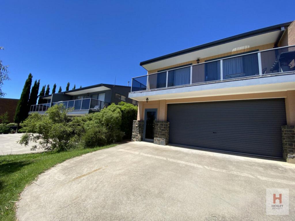 1/4 KIRWAN CL, JINDABYNE, NSW 2627