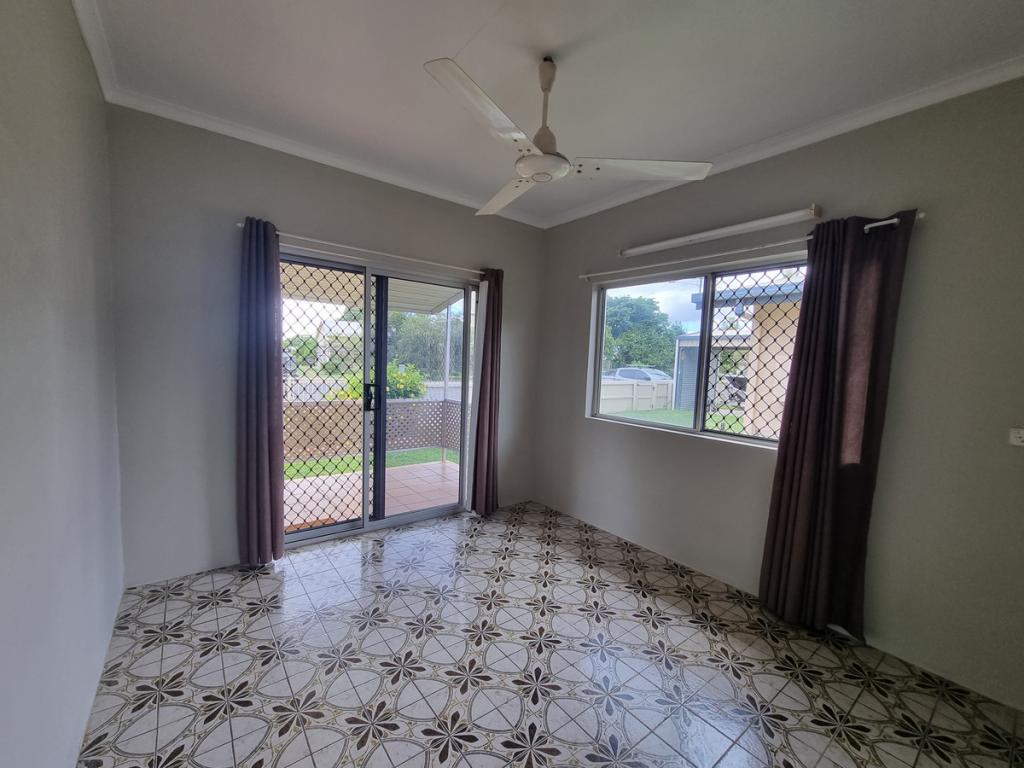 1/248 Walsh St, Mareeba, QLD 4880