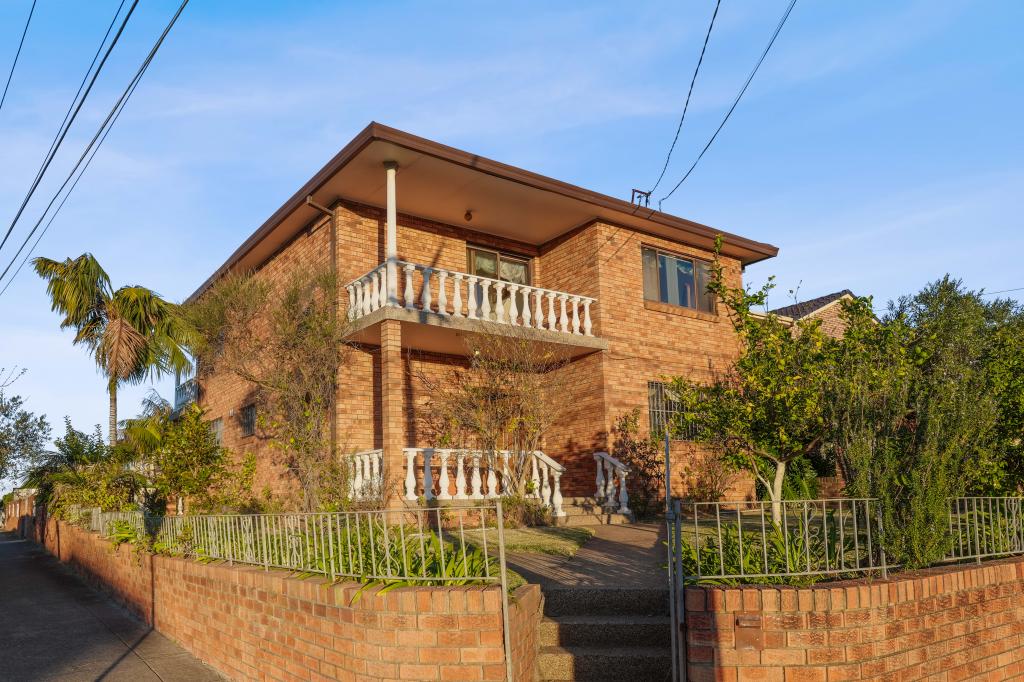 8 Earlwood Ave, Earlwood, NSW 2206