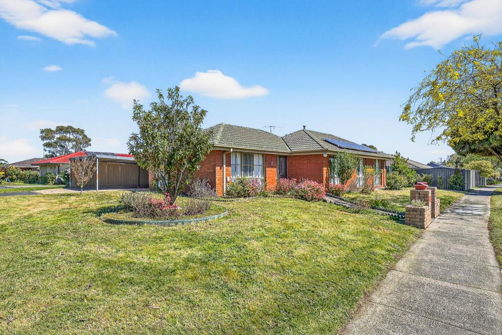 1 Kalyptos Walk, Cranbourne, VIC 3977