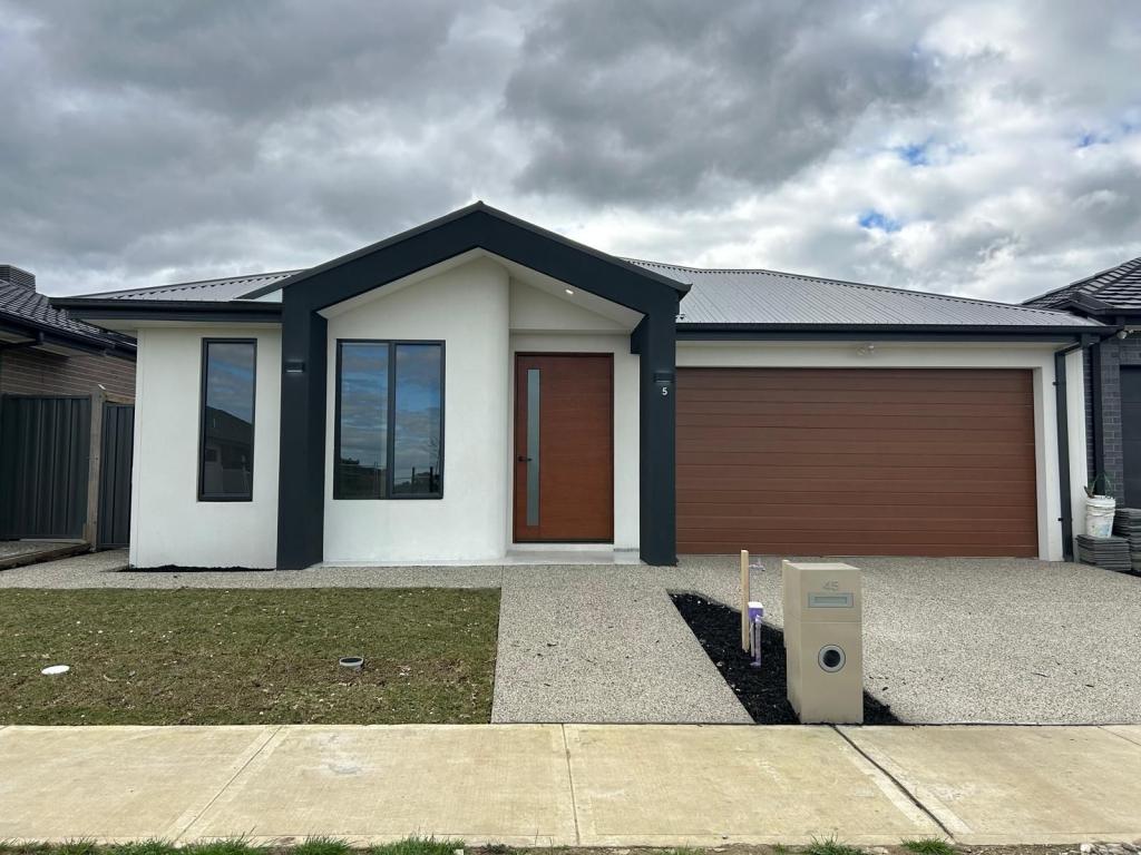 45 CACTUS DR, CLYDE, VIC 3978