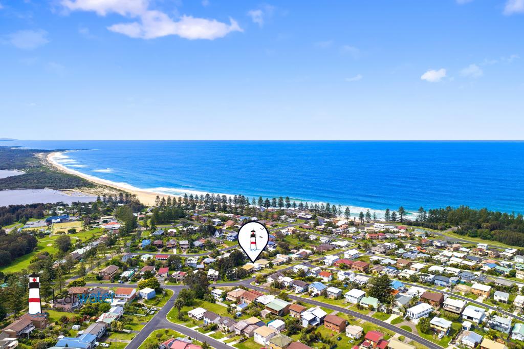 20 Beach St, Tuross Head, NSW 2537