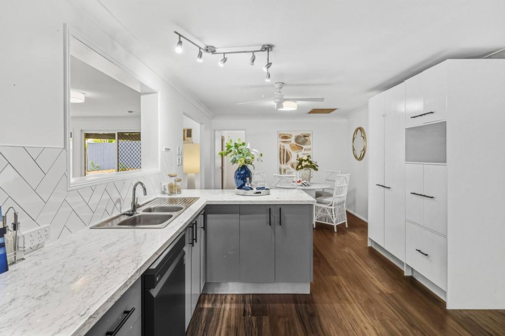 11 Meldawn Pl, Capalaba, QLD 4157