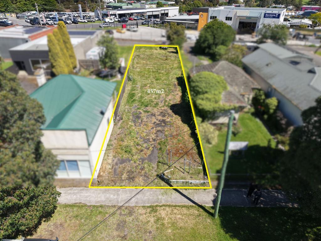 20 ROUGHEAD ST, LEONGATHA, VIC 3953
