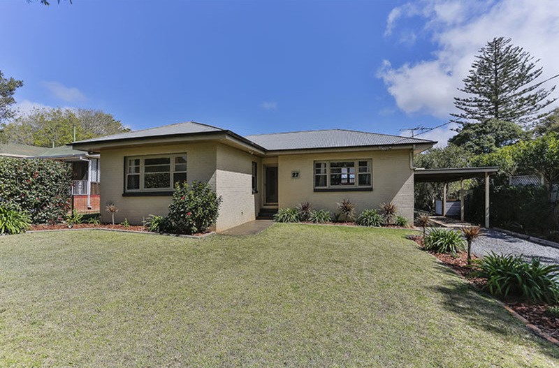 27 Leichhardt St, Centenary Heights, QLD 4350