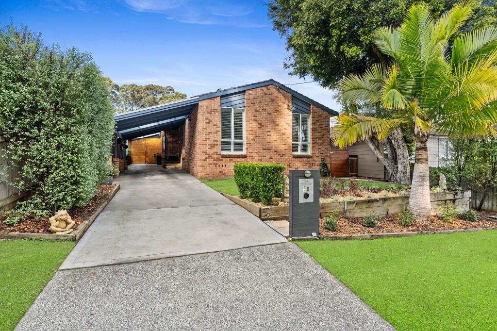 38 Clarence Rd, Springfield, NSW 2250