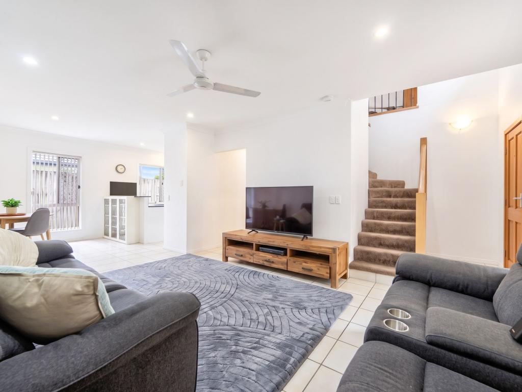 3/2 MOREA CT, VARSITY LAKES, QLD 4227