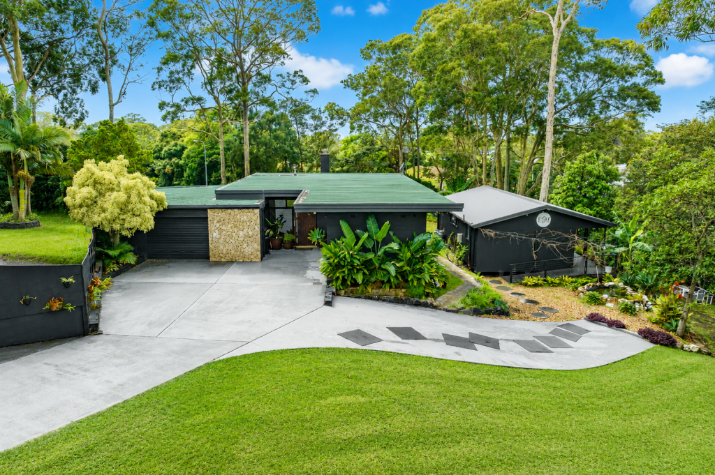 12 Mattes Way, Bomaderry, NSW 2541