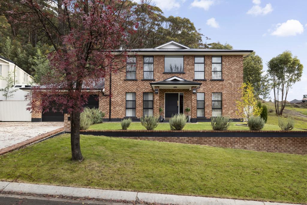 8 Bursaria Pl, South Bowenfels, NSW 2790