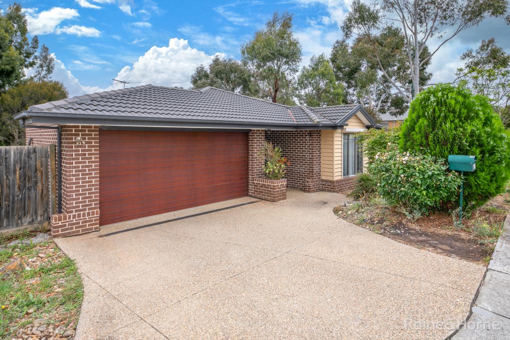 32 Ferris St, Sunbury, VIC 3429