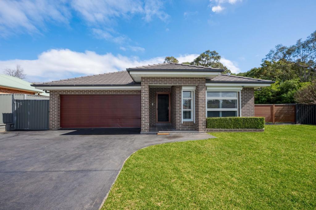 2 Antill St, Thirlmere, NSW 2572