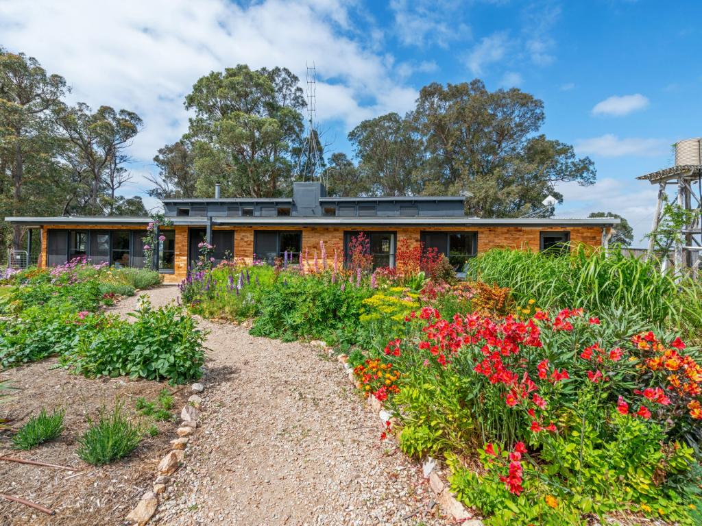 50 Lower Flaggy Creek Rd, Flaggy Creek, VIC 3875